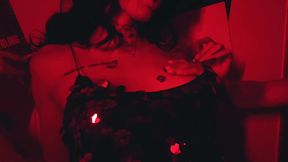 filme completo - marcela dimov nao aguenta de tesao e vai atras de rola em dark room