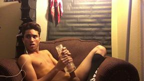 ”Twink Amateur Lucas Fleshjack Stroking”
