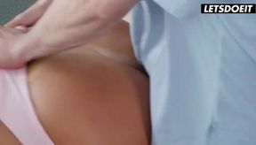 Exploring Sensual Yoga with Yeri Blue & Lola Bonita: A Journey of Flexibility and Passion