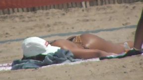 I want hot tanned MILF relaxing on the beach