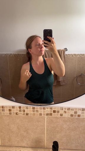 Curvy Blonde Takes a Shower