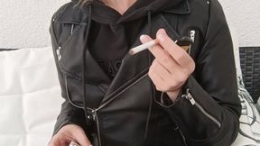 Simple smoking plus leather jacket