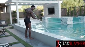 Curvy Hottie Danii Banks Receives A Wild Interracial Experience