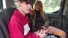 Lydia MILF experiences once again a young cock: Mr Paz can'_t believe his luck!