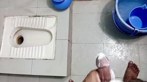 Full Enjoy Masturbating in bath