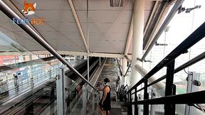 travesuras en el metro de la ciudad en cuarentena, me desnudo y me masturbo