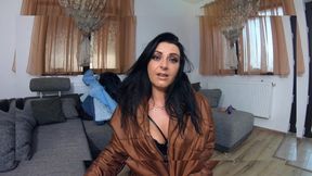 Preview Milfycalla Masturbating While Wearing Some Down Jackets 191