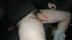 Arab Uber Driver Gets Deepthroat in His Car