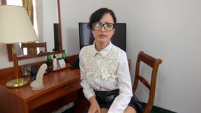 Kinky Secretary and Her Glasses