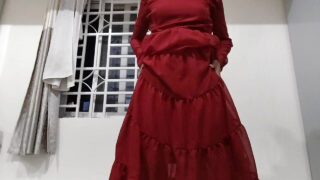 İstekli genç fahişe eğilip kıçından sikildi