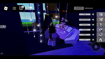 Safadinha dando horrores no brookhaven