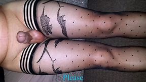 black patterned stay up stockings on curvy legs