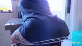 Big Booty Girl Asked to Fill Her Pussy with Cum