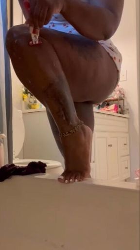 Shaving but my kitty wants a show