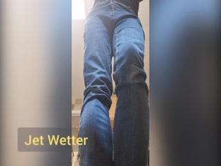 Desperately peeing and soaking my jeans and stripping