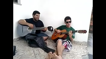 De Casinha, com Felipe Pasmo e Mads BG