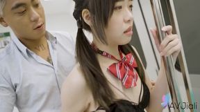 Naughty Chinese Girl Yuli Gets Fucked In Public On The Train