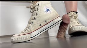 A Shoejob in well worn and dirty Converse Chucks High Tops - Cock Trampling and Shoejob with giantess Views and sneakerfetish - POV and Nylon fetish - HD quality