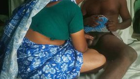 Hot desi big ass aunty sex with desi saree removing