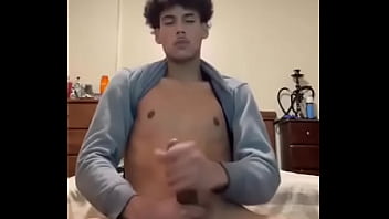who&#039_s thirsty #cumblaster #nsfw #gaytrade #gayhot #gayvid