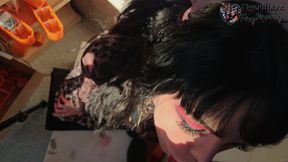 Is It Worth Taking a Break From Work to Cum on Wife's Face?