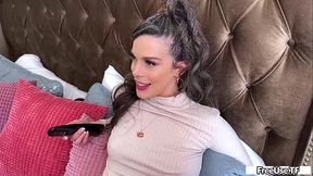 My Freeuse Halloween MILF - Nicole Emma Vaunt &mdash;  Donnie Rock