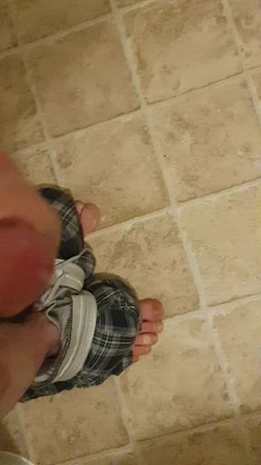 Cumming on the Toilet