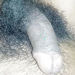 my sister-in-law bathing naked, I mastrubates and cum from my penis at night.