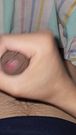 Yo masturbándome cama bro jugando con la luz