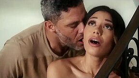 Petite Beauty Has Her Legs Spread Wide & Fucked By Handsome & Mature - Xxlayna Marie And Damon Dice