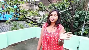 Apne he stepsister ki friend ko virgin hole smash kiya or pussy ros nikal