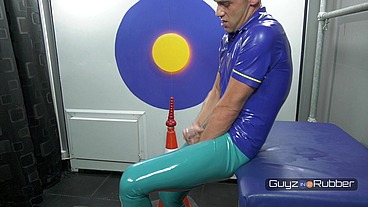 Guyzin2rubber, Fingers and Cones