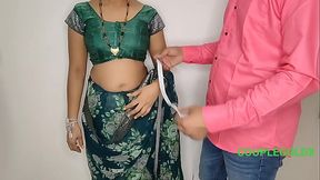 कोमल के टेलर ने ब्लाउस ढीला सिल दिया दुबारा नाप लेकर सिलाया