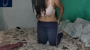 me encuentro a mi vecina en la calle, es tan hermosa que le hago una sesion de fotos, terminamos follando