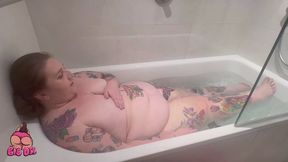 BigDee’s Bubble Bath Blowout!????