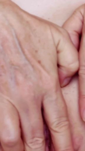 Pussy Fingering