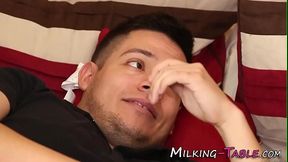 Latina masseuse gets jizz