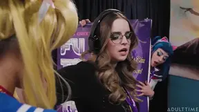 OOPSIE! - Jewelz Blu Sneaks Lulu Chu Bang At Futakuthon Until Codi Vore Joins Anal Threesome