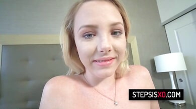 Blonde stepsister Dixie Lynn gives deep throat to her stepbro in forbidden family affair