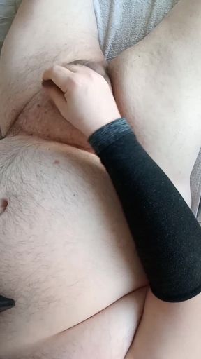 Superchub Jerks of Smegmacock and Shoots Big Load of Sperm on Himself