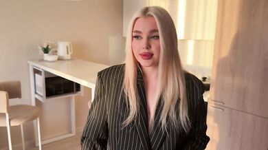 A REALTOR OFFERS ANAL SO THAT I WILL BUY AN APARTMENT. BIG ASS ANAL, FULL HD, ASS FUCK