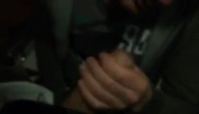 Ma bouche remplie de jus: une pipe pour un gros pénis