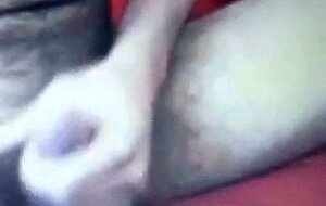 huge cock hairy guy rubbing cock on his arse hole on cam