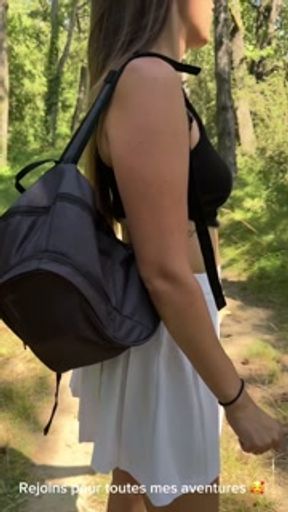 YOUNG FRENCH GIRL, I GET FUCKED IN THE FOREST