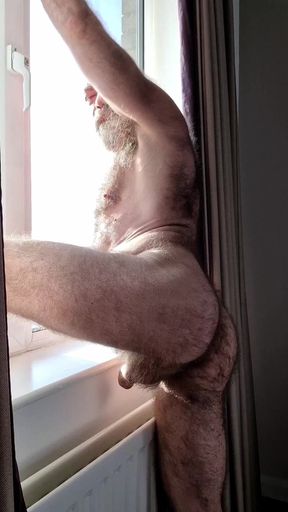 Hairy Muscle Stepdaddy Shows All