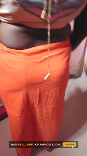 Desi Tamil House Maid in Petticoat Bra Cleaning Tease &amp; Wild Reverse Cowgirl Ride on Owner! Indianhotwifex