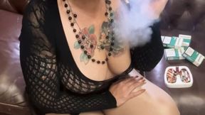 (Subtitled in English) Darkside - Power Smoking - Fucking my lungs with Newport - Smoker's cough, Smoke residue cough, Deep Inhales, Multiple pumps, Multiple puffs, Smoke rings, Long drag, Nose exhales, Nylon bodysuit, Mini leather skirt, pantyhose, high