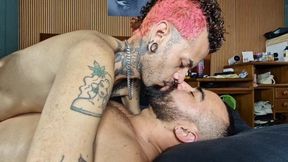 KISSING MARATHON BETWEEN 2 VERY HOT LOVERS - BY DOUGLAS GREEN AND DONOVAN BELL - CLIP 4