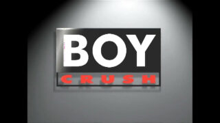 Miles Pride și Roxy Red, slabi și tatuați, primesc sex anal