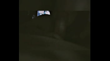 La gotica me hace un masaje con la boca